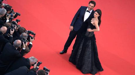Foto: Penélope Cruz y Javier Bardem posan ante los fotógrafos a su llegada al Festival de Cannes (Getty Images)
