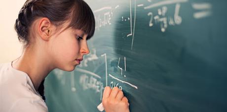 7 objetos que tienes en casa y disminuyen la inteligencia de los niños