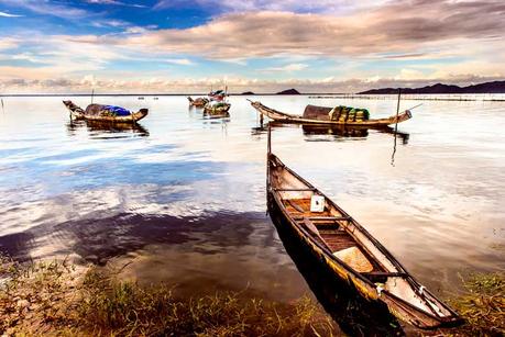 Atardecer en la laguan de Tam Giang