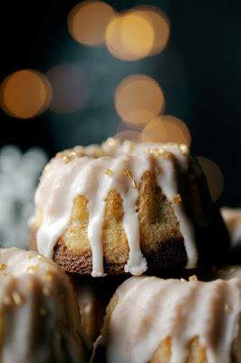 Mini Bundt Cakes de café y vainilla