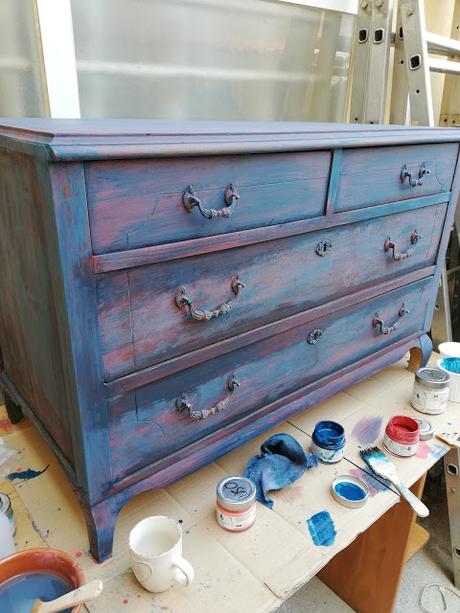 Cómoda multicolor Cómoda multicolor