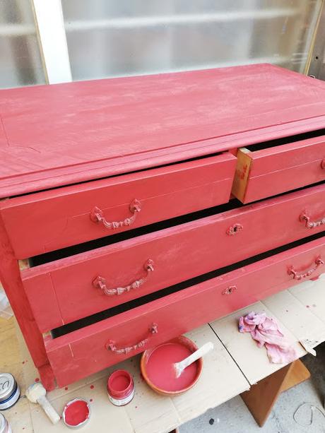 Cómoda multicolor Cómoda multicolor