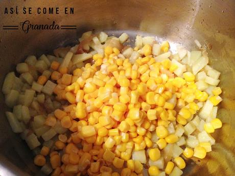 Sopa de maíz primaveral