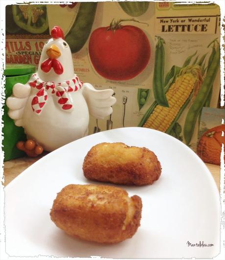 Croquetas de salchicha de pollo y huevo