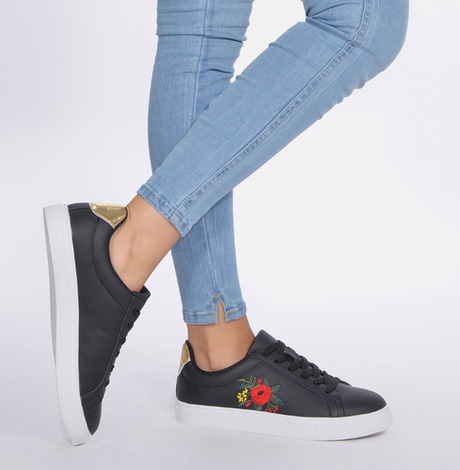 Fitness And Chicness-Calzado Negro-Zapatillas