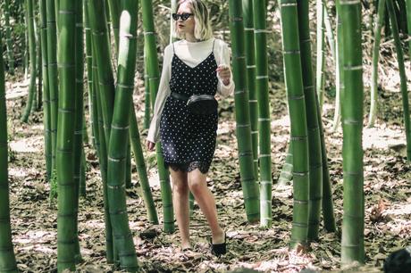 DOTS DRESS BEHIND BAMBOO