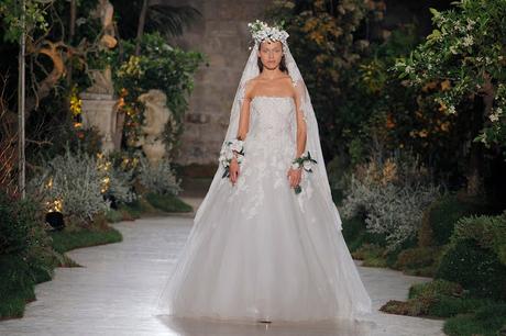 La prestigiosa diseñadora Reem Acra nos transporta a un bosque encantado lleno de bellas princesas con su desfile de la BBFW de 2018