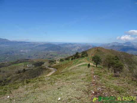 Ruta al PICO COGOLLA desde AVALLE, Parres Sierra del Pico Cogolla