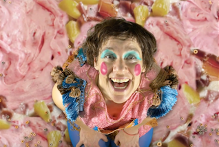 Tune-Yards: Comparte el vídeo de técnica mixta Honesty Tune-Yards: Comparte el vídeo de técnica mixta Honesty