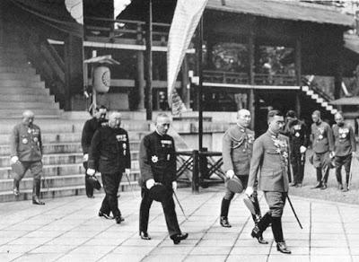 Los criminales del santuario de Yasukuni