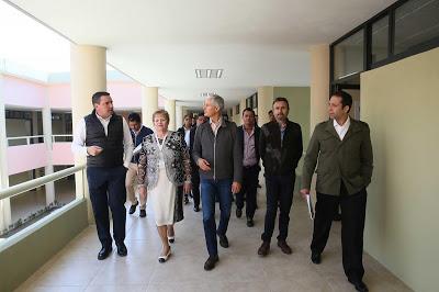 RECORRE GOBERNADOR NUEVAS INSTALACIONES DE LA UNIVERSIDAD POLITÉCNICA DEL VALLE DE TOLUCA