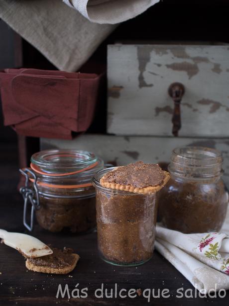 Crema de higos secos y almendra