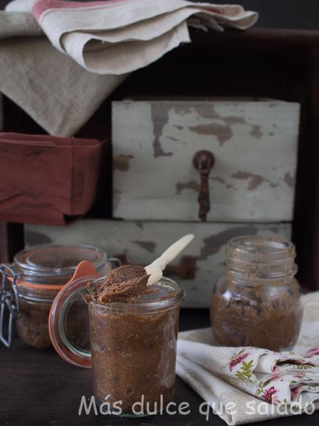 Crema de higos secos y almendra