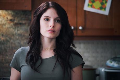 La imagen puede contener: 1 persona, primer plano e interior