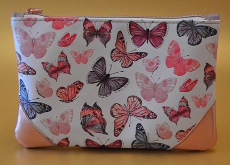 IPSY Glam Bag de Abril de 2018 (“Social Butterfly”)