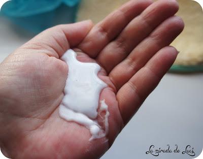 DELIPLUS, gel de baño en espuma.