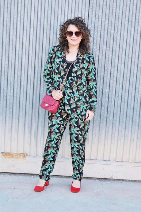 Traje tropical Traje tropical