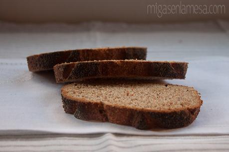 PAN DE SANDWICH 100% INTEGRAL [Jabones y autogestión]