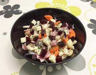 Ensalada de judías blancas con queso
