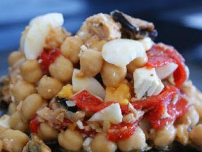 Ensalada de garbanzos y mejillones