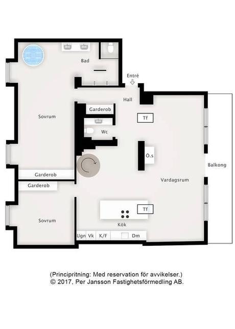 vigas en el techo suelos de madera oscura electrodomésticos gaggenau cocina comprex chimenea estilo sueco biblioteca en casa baño en suite armario empotrado   