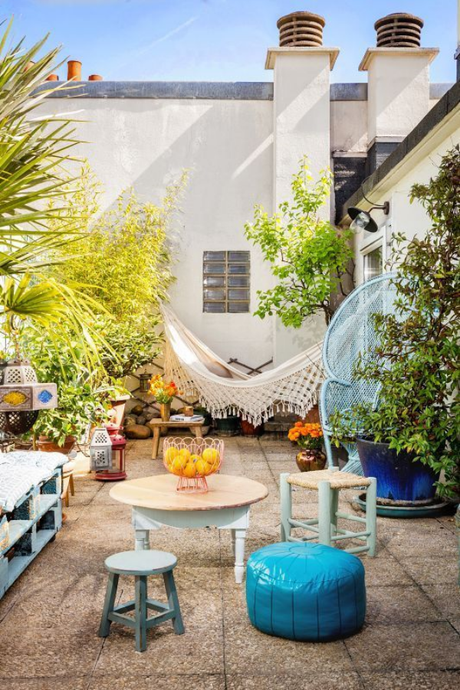 UNA TERRAZA CON AIRE MARROQUÍ EN EL CENTRO DE PARIS