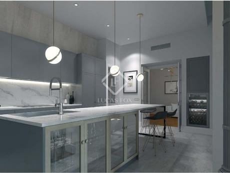 Este Piso en un Edificio Histórico Ofrece un Sabor Elegante en el Centro de Madrid