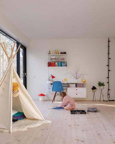 habitación juegos habitación infantil decoración nórdica decoración niños decoración colorida decoración blanco y color casa en berlin habitación juegos habitación infantil decoración nórdica decoración niños decoración colorida decoración blanco y color casa en berlin