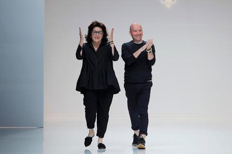 La colección 2019 de vestidos de novia y fiesta de Marco & María nos transporta nostálgicamente al sueño de una noche de verano