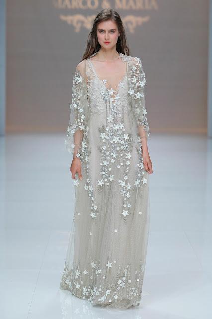 La colección 2019 de vestidos de novia y fiesta de Marco & María nos transporta nostálgicamente al sueño de una noche de verano