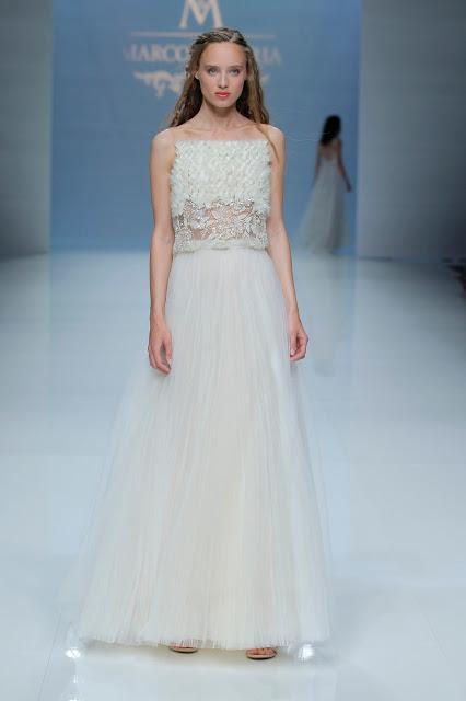 La colección 2019 de vestidos de novia y fiesta de Marco & María nos transporta nostálgicamente al sueño de una noche de verano