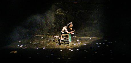 ‘Curandero’: Acto de sanación en el submundo escénico