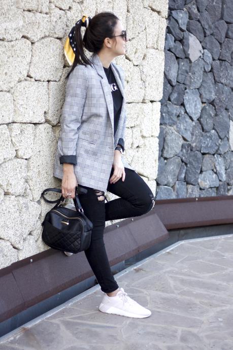 Tenis para un look formal y chic