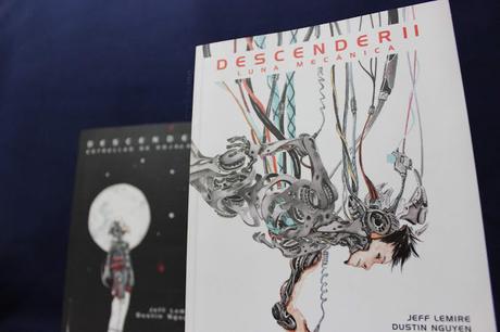 Jeff Lemire junto con Dustin Nguyen crearon la novela gráfica Descender II Luna Mecánica