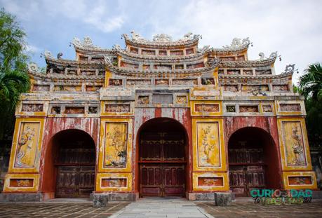 Hue – Tumbas Imperiales