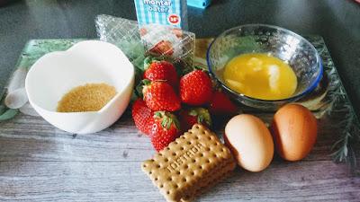 Tarta mousse de fresas