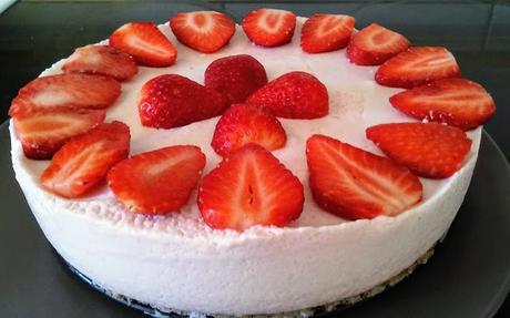 Tarta mousse de fresas