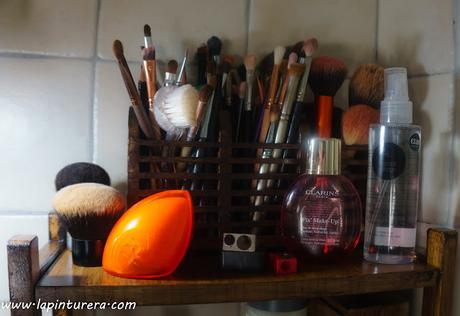 Mi nuevo mueble de cosmética y maquillaje (Vlog) 02 Brochas y pinceles
