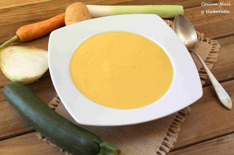 CREMA DE CALABACIN, PATATAS Y ZANAHORIAS CREMA DE CALABACIN, PATATAS Y ZANAHORIAS