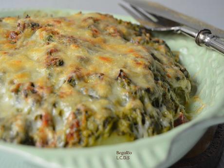 Bacalao gratinado a la crema de grelos