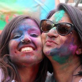 LA PRIMAVERA SE COLOREA CON 230 BAILARINES, FLASHMOB Y BATUCADAS EN HOLIMADRID 2018