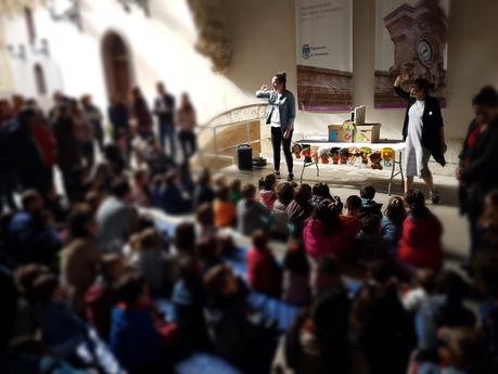 Cuentos clandestinos para público Fàcyl Cuentos clandestinos para público Fàcyl