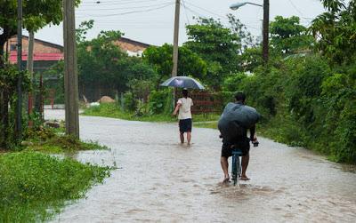 17 000 evacuados en Villa Clara por intensas lluvias en Cuba [+ fotos y videos]