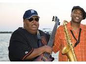 James Carter Elektrik Outlet Clamores