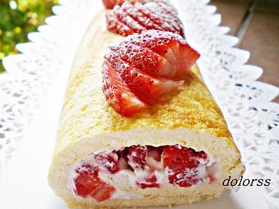 BRAZO DE FRESAS CON NATA