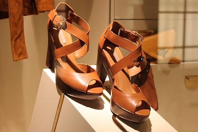 The New Shoes. 2011