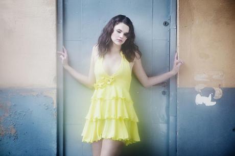 COLOR CRAZY I: YELLOW