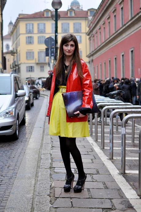 COLOR CRAZY I: YELLOW