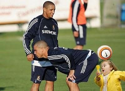 La niña de las pompas remix