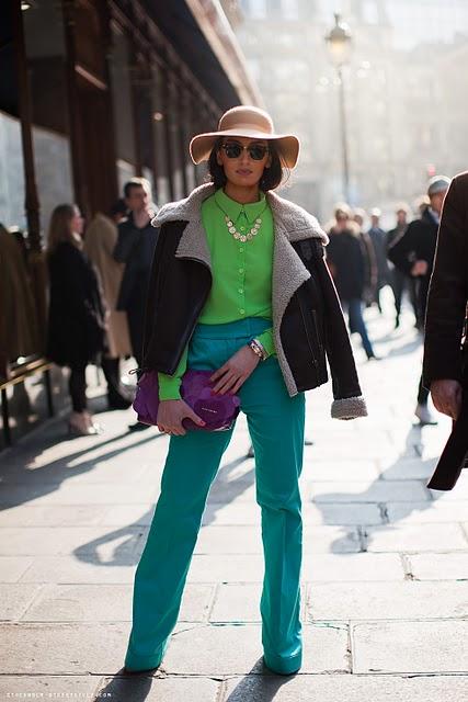 ON THE STREET : FLOPPY HATS